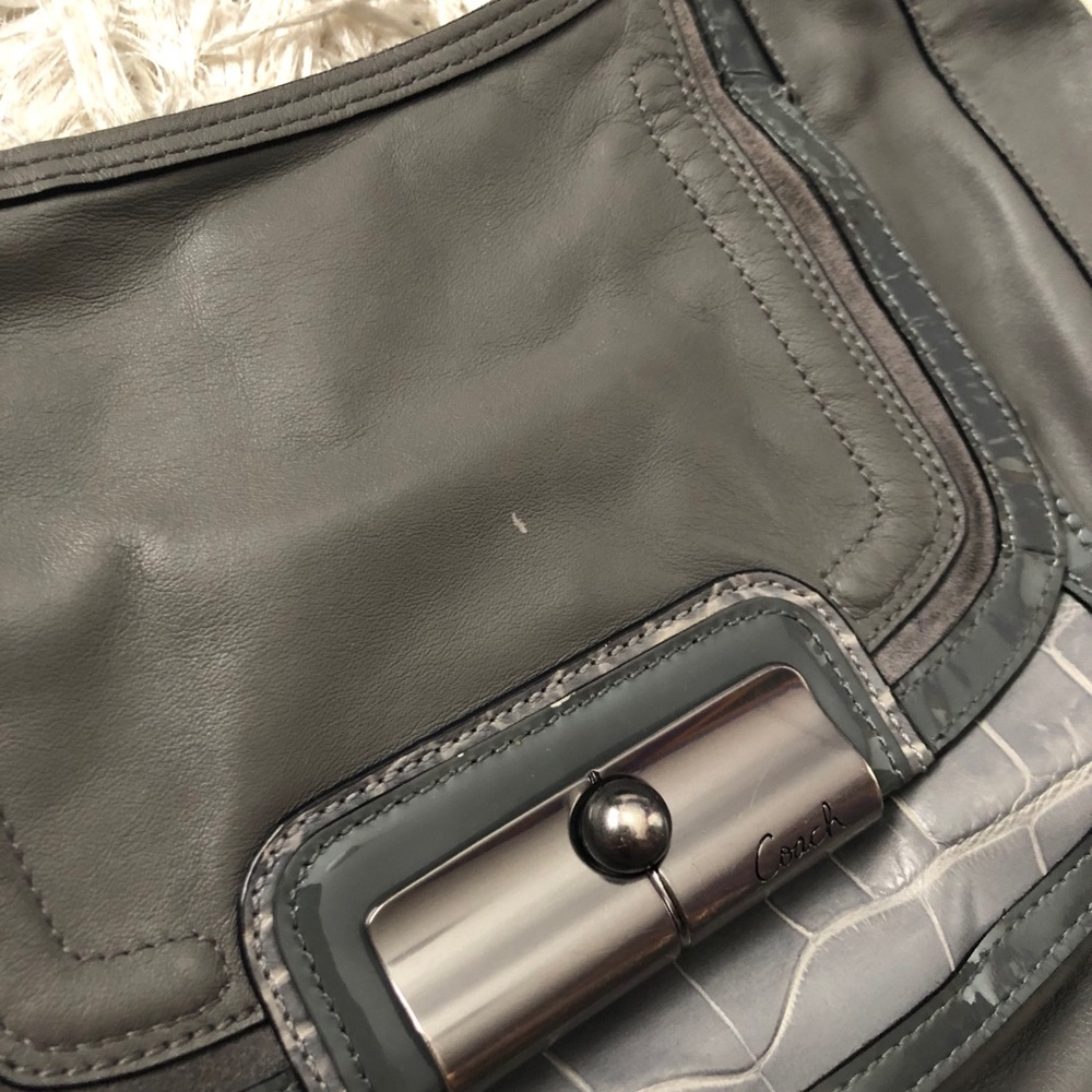 Coach Bag - Picture 4 of 5